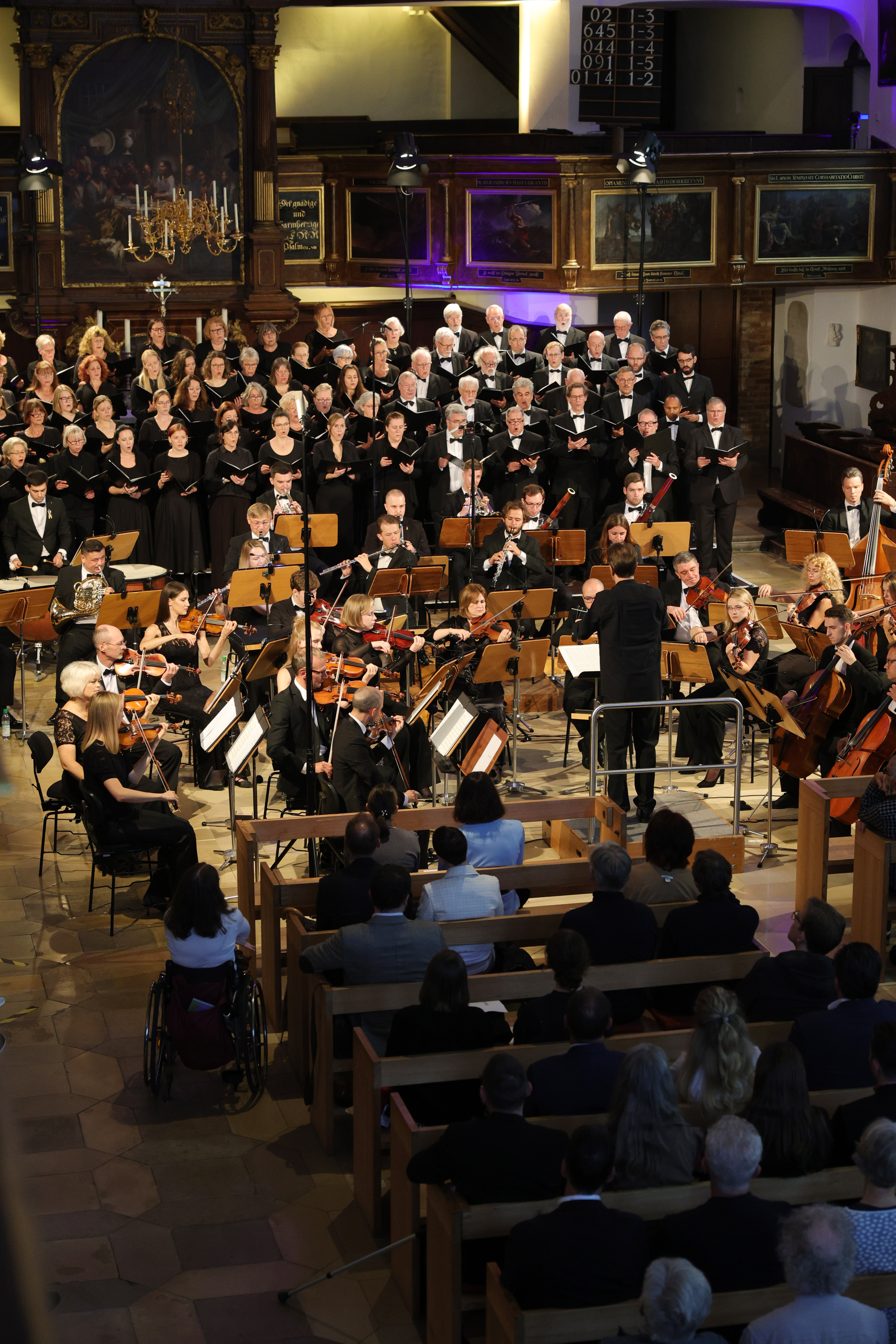 Festkonzert für Frieden und Solidarität mit dem Kyiv Symphony Orchestra-12